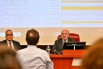 Vali Köşger: "Asıl sorun sahipsiz hayvanlar değil sahiplilerin terk edilmesi"