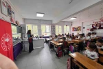 Veterinerler minik öğrencilerle buluştu 