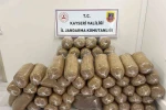 Yahyalı’da 285 kilo bandrolsüz tütün yakalandı 