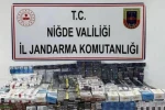 Yol kontrolünde 3 bin 606 paket kaçak sigara ele geçirildi