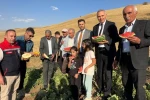 Yüksekova’da mısır, karpuz ve kavun hasadı yapıldı