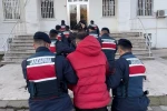 Yurt dışına kaçmak isterken yakalanan 5 kişi tutuklandı