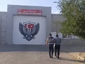 18 yıl 7 ay hapis cezasıyla aranan hükümlü Iğdır’da yakalandı
