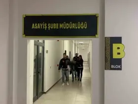 19 yıl önce doğurduğu bebeğini çöpe atmıştı: Mahkemede "Hatırlamıyorum" diyerek ağladı
