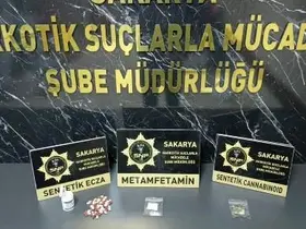 3 ilçedeki 5 ayrı uyuşturucu operasyonunda 12 kişi gözaltına alındı