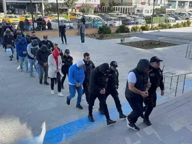 300 milyon liralık yasa dışı bahis çetesi zanlısı 13 kişi  adliyeye sevk edildi
