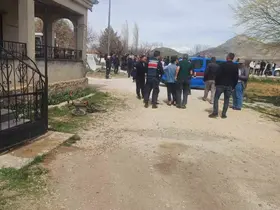 4 çocuk annesi eşini öldürüp intihar etti
