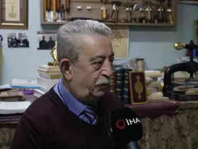 60 yıllık mücellit ustasına Kültür ve Turizm Bakanlığı’ndan "Yaşayan İnsan Hazineleri Ödülü"
