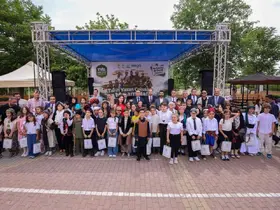 77 büyük isim, Konya Meram’da minik öğrencilerin kalemiyle hayat buldu