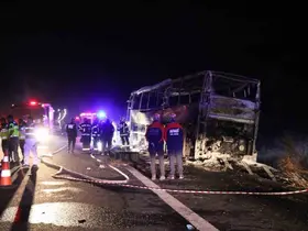 8 kişinin öldüğü otobüs kazasında hayatını kaybedenlerin 6’sının cenazeleri teslim edildi
