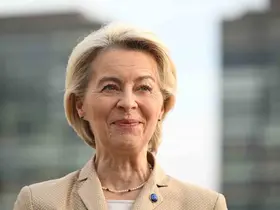 AB Komisyonu Başkanı Ursula von der Leyen: "Hava sahamıza izinsiz giren savaş uçağını düşürme seçeneği masada"
