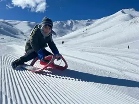 Abalı Kayak Merkezi yarıyıl tatilinde çocuklarla şenlendi
