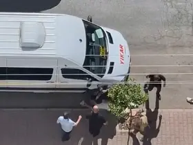 Adana’da bıçaklama anı saniye saniye görüntülendi
