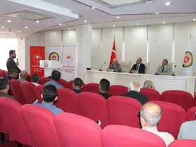 Adıyaman’da nar üretimi ve pazarı masaya yatırıldı
