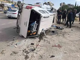 Adıyaman’da otomobil ile kamyonet çarpıştı: 3 yaralı
