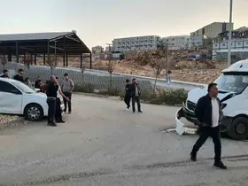 Adıyaman’da otomobil minibüsle çarpıştı: 4 yaralı
