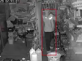 Adıyaman’da pes dedirten hırsızlık: Parayı çaldı, içeceğini içip öyle çıktı
