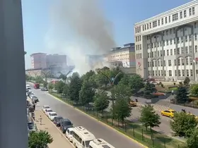 Adliye bahçesinde yangın çıktı
