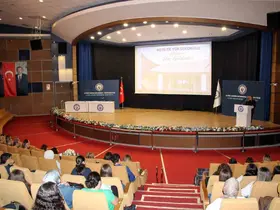 ADÜ’de öğrencilere yönelik oryantasyon ve bilgilendirme programları sürüyor
