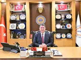 AESOB Başkanı Dere: "Turizm otele sıkışırsa, bereket esnafa ulaşmaz"
