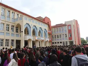 Afyonkarahisar’da 142 bin 576 öğrenci ders başı yaptı
