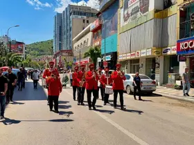 Afyonkarahisar’da çevre için yürüdüler
