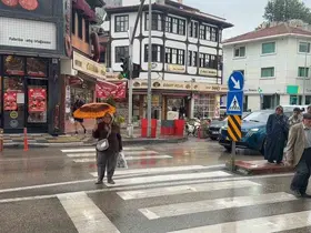 Afyonkarahisar’da sağanak ve dolu yağışı etkili oldu
