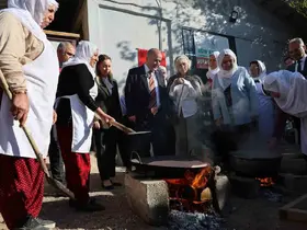 Ağın’da yöresel leblebi yapımı etkinliği
