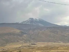 Ağrı Dağı beyaza büründü
