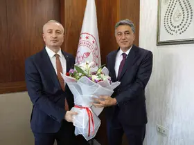 Ağrı Milli Eğitim Müdürlüğüne atanan Çakan görevine başladı
