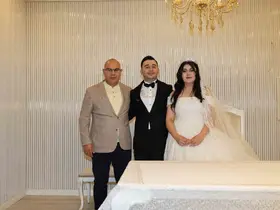 Ağrı Valisi Koç, düğün törenlerinde ailelerin sevincine ortak oldu

