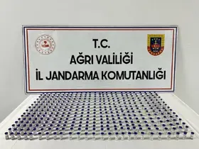 Ağrı’da kaçakçılık operasyonu: İlaç, kıyafet, sigara ve alkol ele geçirildi

