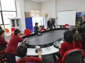 Ağrı’da "KodlAğrı" projesi ile 125 bin öğrenci teknoloji eğitimi alıyor
