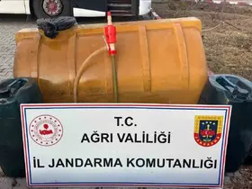 Ağrı’da yolcu otobüsünde 245 litre kaçak akaryakıt ele geçirildi
