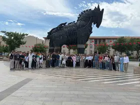 Ağrılı öğrencilerin "1071 Ruhundan Türkiye Yüzyılı Vizyonuna" eğitim yolculuğu sürüyor
