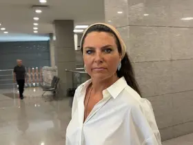 "Ahbaplar Suç Örgütü" soruşturmasında Ece Üner adliyeye geldi
