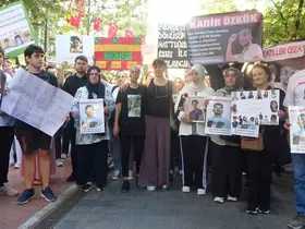 Aileler, kaybettikleri evlatları için yürüdüler: "Mücadeleye devam edeceğiz"
