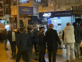 Ailesine ait tekel bayisini benzin döküp ateşe verdi: 2 yaralı
