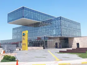 AK Parti Denizli İl Başkanı Subaşıoğlu: "Biz yaptık, siz de yapın. Pamukkale’nin gençlerini kütüphanesiz bırakmayın"
