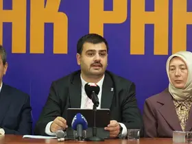 AK Parti Genel Sekreteri İnan: "İzmir’de bugün toplanmayan çöpleri, çöp dağlarını konuşuyoruz"

