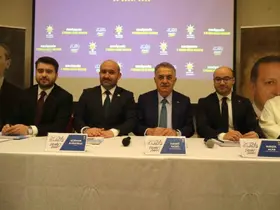AK Parti İl Başkanı Albayrak: "Eskişehir için ortaya koyduğumuz vizyonun sınırlarına CHP zihniyetinin hayalleri bile yetişemez"
