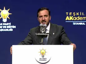 AK Parti İl Başkanı Özdemir: "Vaatlerini namus bilip yerine getirenlerin ve hayal ettiklerini gerçekleştirenlerin partisiyiz"
