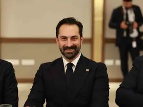 AK Parti’li Arınç: "Yeni yasama yılı birlik ve reform dönemi olacak"
