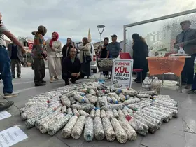 Akademisyen ve gönüllüler 2 ayda 100 bin sigara izmariti topladı
