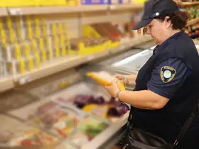 Akdeniz’de market denetimleri aralıksız sürüyor
