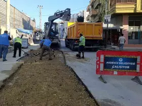 Akdeniz’de yol çalışmaları hız kesmiyor
