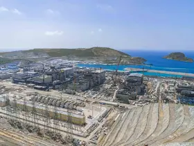 Akkuyu Nükleer Enerji Santrali’nde ilk üniteye temsili nükleer yakıt yüklendi
