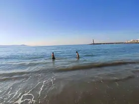 Alanya’da sabahın serinliğinde deniz keyfi
