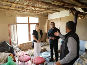 Alanya’da yaşlı çift yeni yuvasına kavuştu
