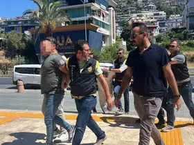 Alanya’daki pompalı tüfekli cinayette 2 tutuklama, 1 şüpheliye adli kontrol

